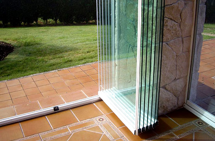 CAM BALKON SİSTEMLERİ